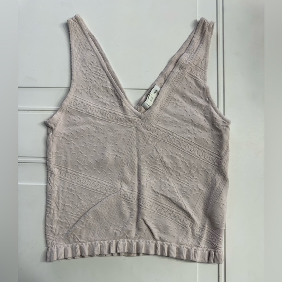 Club Monaco Tops - Club Monaco Women’s Sz Small Blush Pink Textured Ruffled Bottom Tank Top Shirt